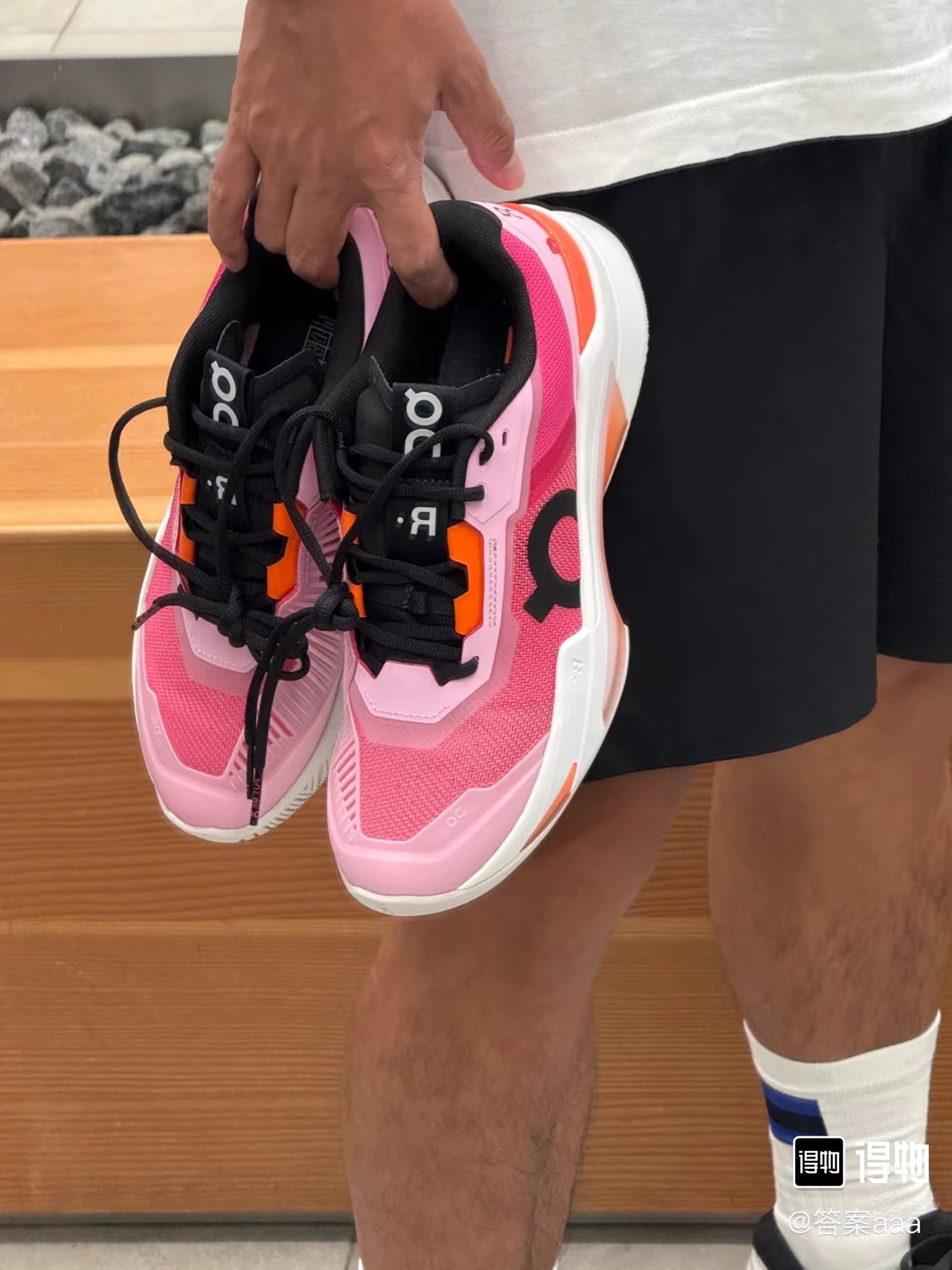 ON跑 The Roger Pro 柔软舒适 支撑低帮网球鞋 Z-15828