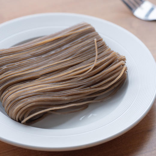 荞麦面条丨配料表只有荞麦粉和水，冷冻鲜面，出口级品质，劲道顺滑爽口，耐煮不易断，到货及时冷冻保存，⭐️顺丰快递 商品图9