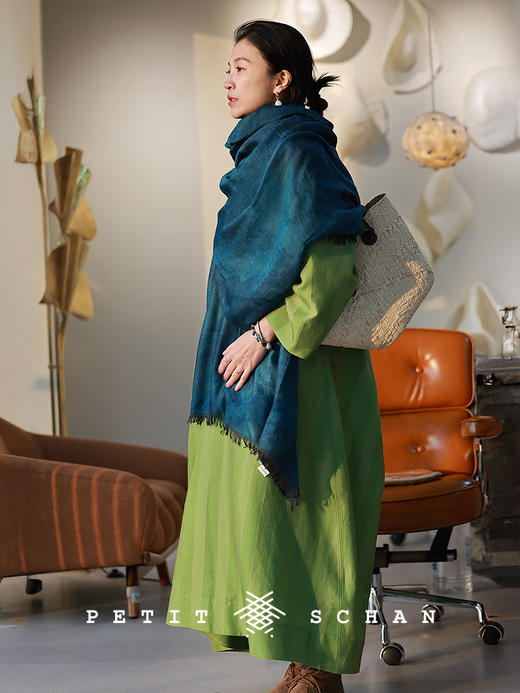 Petit Schan小闪 CLO#1040 Glistening 波光粼粼 羊毛桑蚕丝手工染茧型连衣裙袍子 商品图1