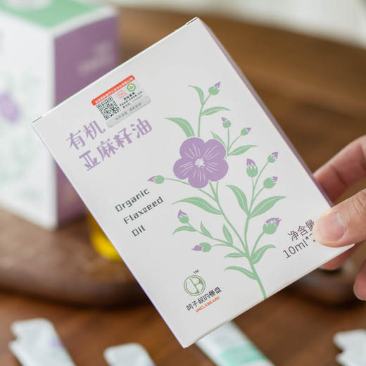 有机亚麻籽油丨便携装/瓶装  产地：内蒙古，低温物理压榨，瓶装250ml，盒装21袋*10ml，有效期至2026.6.8日，介意慎拍！！⭐️顺丰快递 商品图4
