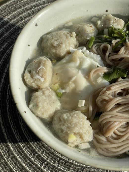 荞麦面条丨配料表只有荞麦粉和水，冷冻鲜面，出口级品质，劲道顺滑爽口，耐煮不易断，到货及时冷冻保存，⭐️顺丰快递 商品图7