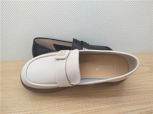 豪行秋季新款23330518真皮时尚休闲低跟女鞋单鞋皮鞋 商品图2