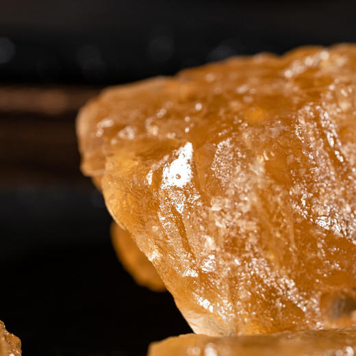 云南多晶冰糖| 真材实料的云南老冰糖，甜而不腻，蔗香浓郁。运输过程中颠簸，会产生碎屑或者包装磨损，不影响食用，介意者慎拍⭐顺丰快递 商品图1