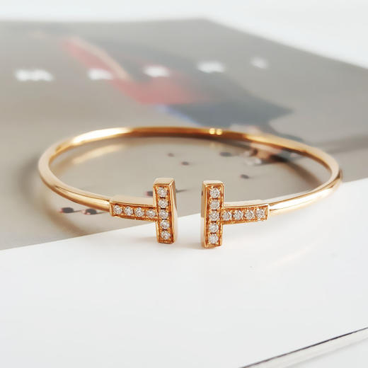 【95新】Tiffany & Co.蒂芙尼Tiffany T 系列玫瑰金镶钻双T开口线圈手镯腕围约16cm女士260126TB45 商品图2