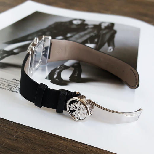 【95新】PATEK PHILIPPE 百达翡丽4910G-001石英机芯25*30MM（女款）TWENTY~4系列镶嵌原厂钻石230126AK01 商品图5