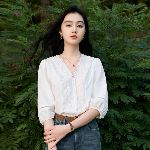 三彩2026春季新款V领灯笼袖法式衬衣宽松套头小衫气质上衣通勤S 商品图2