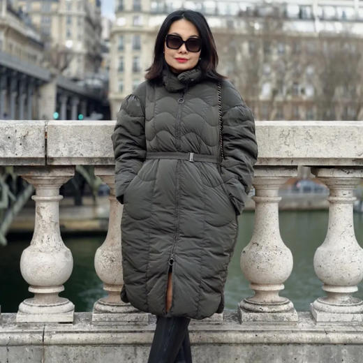 小蓬袖羽绒服 商品图0