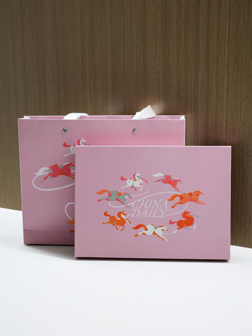 绯途骏运马年双面真丝丝巾 商品图1