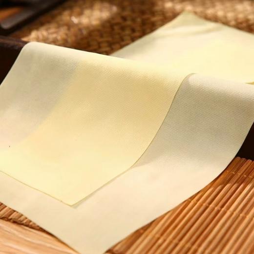 【豆制精选】锦州非遗千张干豆腐 配料只有精选大豆 水和卤水 非遗技艺传承+纯手工工艺 薄如蝉翼 韧而不破 吃法多样 商品图1