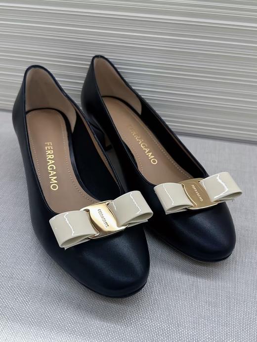 FERRAGAMO 高跟鞋女  0790843-001 .【鞋底有膜，试穿小心】 商品图0