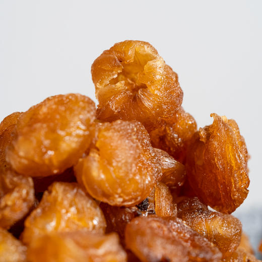 老树桂圆肉|野生老树结果，非硫熏，柴火烘制36小时，肉质较薄，大小不一，500g/瓶⭐️顺丰快递 商品图2