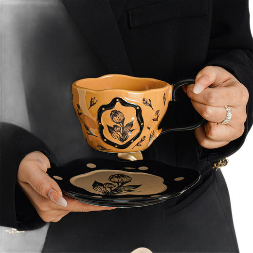 【节日好礼❗️颜值实用兼备】陶瓷咖啡杯碟套装中古摩卡棕撞色拉花杯拿铁下午茶杯子喝水早餐杯。jd 商品图1