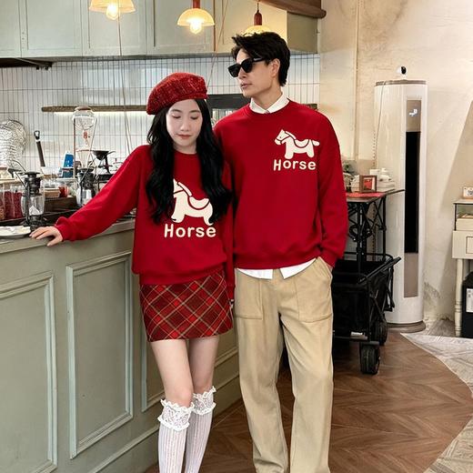 春节不打烊【红运亲子装❗️新年全家福】亲子装秋冬新款圆领印花卫衣一家三口高端全家装红色喜庆拜年服潮。jd 商品图2