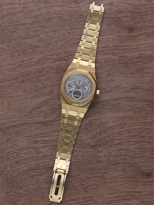 爱彼25829BA.OO.0944BA.01 金镂空万年历 商品图9