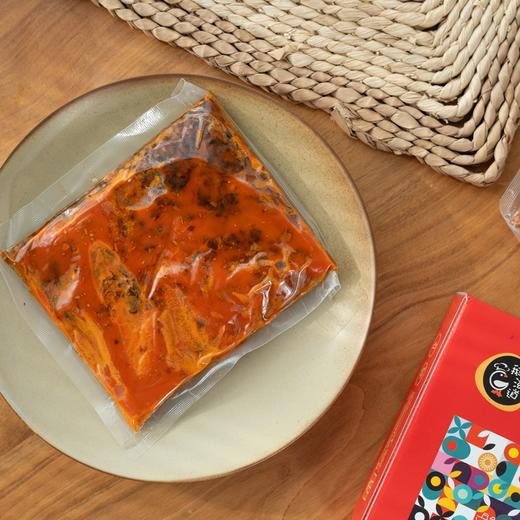【顺丰】重庆火锅底料|重庆地道老火锅风味，传统工艺，牛油熬制锅底，麻辣劲爽，鲜香浓郁。可涮火锅，炒菜，煮面，麻辣烫、冒菜。200g/袋 商品图6