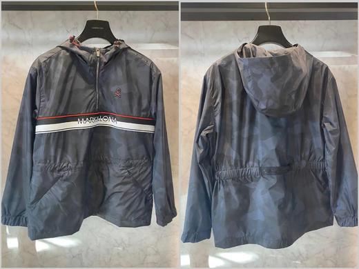 M&L新款女士轻量级防风防水带帽外套来了！原厂高品质❗️闭眼买哈，实用性太强，换季有点小冷小雨或吹风的时候随手可以拿起穿就可以保持风度的同时不失时尚的外套，兼具品牌所有经典元素的外套，腰部松紧带调节！ 商品图0