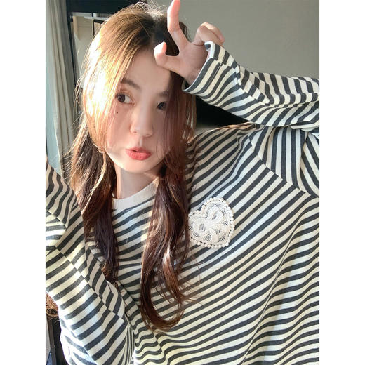 <曾小咸推荐>3.16 现货秒杀 ！微信超特价！韩系条纹长袖t恤 日常149.99 立减80 秒杀69.99！！休闲裤 秒杀79.99！！ 商品图2