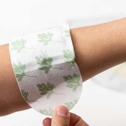 草本艾灸贴丨艾草、伸筋草、鸡血teng、透骨草、桑枝、白芷，特别使用托玛琳粉，对胶布过敏者减少使用时间或慎用，10贴/盒⭐️顺丰快递 商品图4