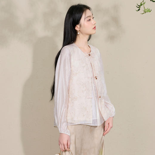 三彩【杏花疏影】2026春季新款绣花欧根纱盘扣马甲外套无袖宽松C 商品图1