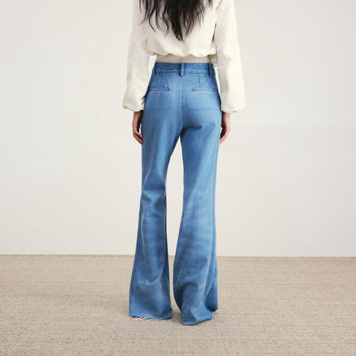 lost in echo2026年春夏新款时髦高腰修身显瘦直筒渐变牛仔喇叭裤 商品图4