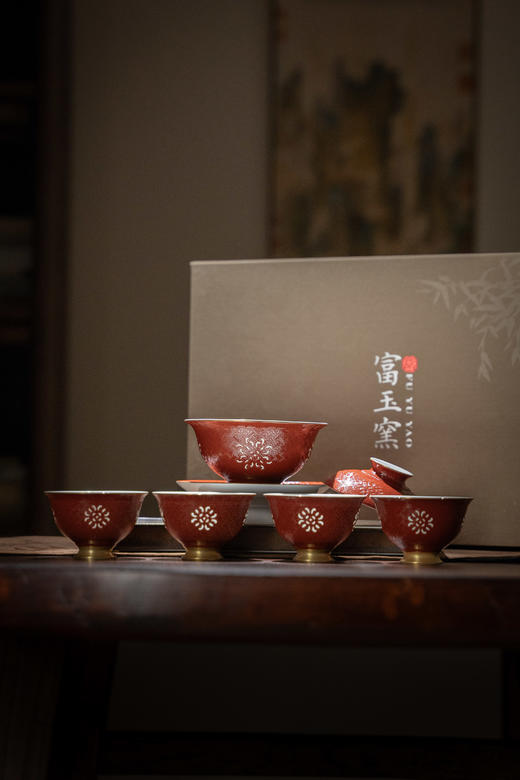 富玉窑  景德镇手工扒花宫红盖碗5头茶具 商品图0