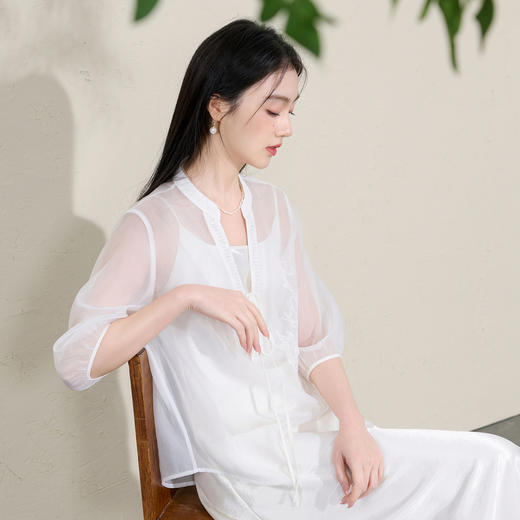 三彩【杏花疏影】2026春季新款欧根纱小衫套装吊带连衣裙两件套C 商品图3