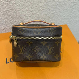 LV nice nano 老花 化妆包