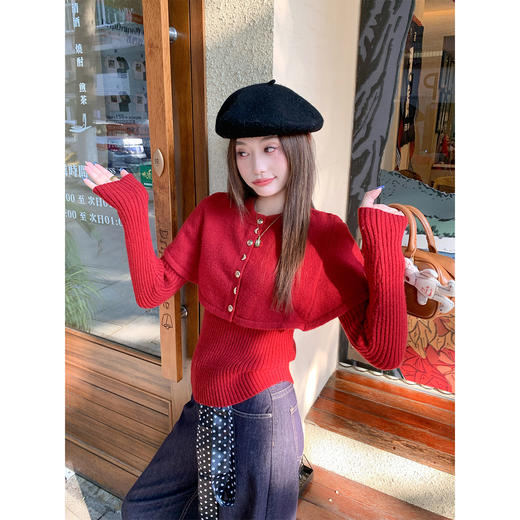 <曾小咸推荐>2.20现货秒杀 ！微信超特价！韩系斗篷披肩针织衫两件套 日常219.99 立减130 秒杀89.99！！ 商品图1