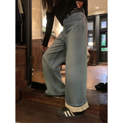 <曾小咸推荐>2.20 现货秒杀 ！微信超特价！韩系复古直筒加绒牛仔裤 日常229.99 立减130 秒杀99.99！！外套 秒杀199.99 商品图4