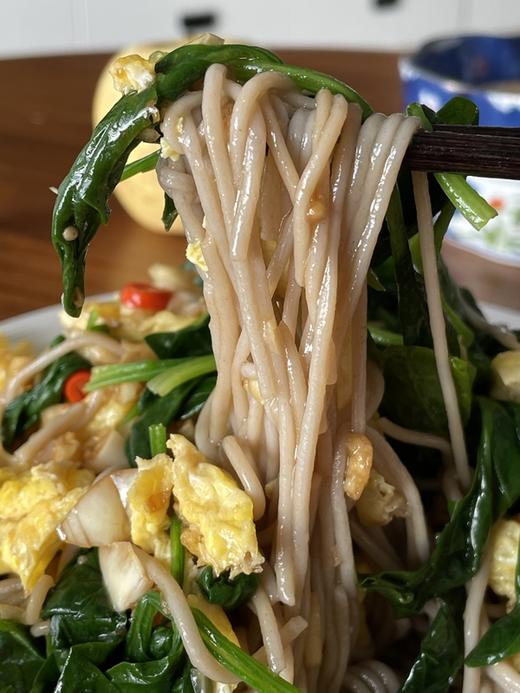 荞麦面条丨配料表只有荞麦粉和水，冷冻鲜面，出口级品质，劲道顺滑爽口，耐煮不易断，到货及时冷冻保存，⭐️顺丰快递 商品图5