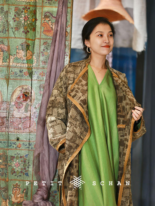 Petit Schan小闪 CLO#1039 Growth ring 年轮 亚麻羊毛混纺脏染提花抽绳长外套 商品图4