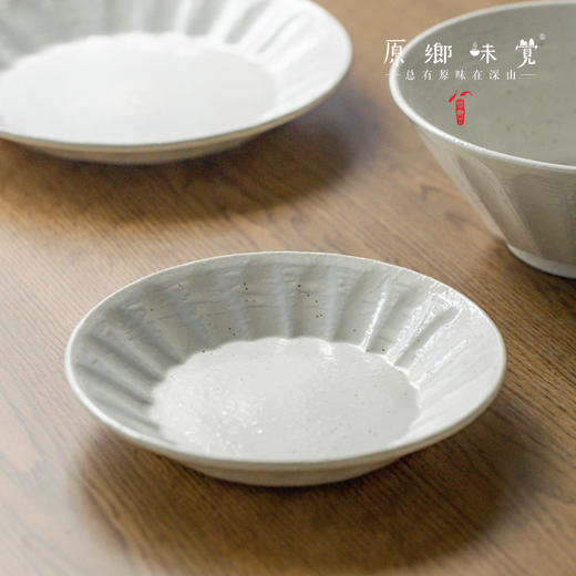 【系列满39元包邮】复古白粉引陶瓷餐盘/大汤碗/拉面碗/沙拉碗/深盘（基地直发-中通快递）| 多种规格，日本进口【合作生产，公平贸易】 商品图8