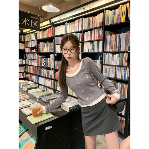 <曾小咸推荐> 2.19 现货秒杀 ！微信超特价！绣花撞色假两件长袖 日常139.99 立减70 秒杀69.99！！ 商品图2