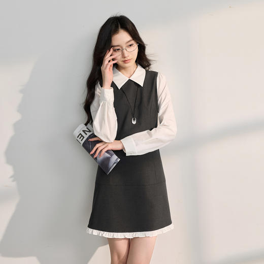 三彩2026春季新款翻领长袖假两件连衣裙A字裙木耳边短裙气质M 商品图3