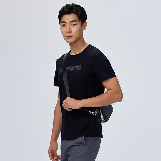 德鲨棉质短袖圆领T恤男夏新款时尚休闲上衣体恤男装打底衫 商品图1