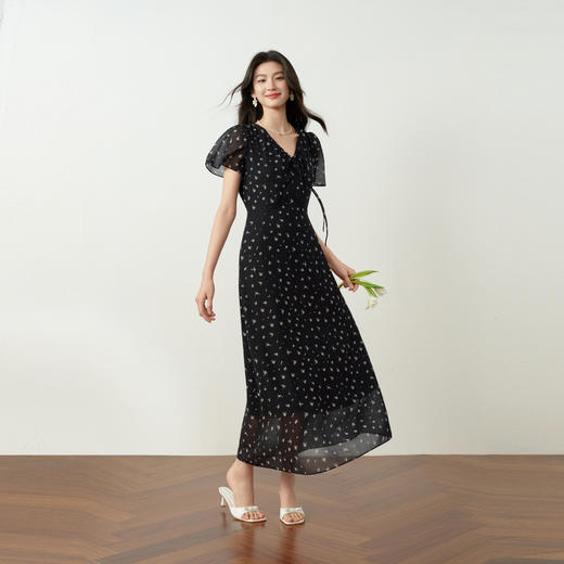 【严选】诗凡黎春秋梭织连衣裙7H3190201 商品图1