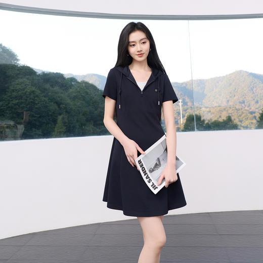 三彩2026春季新款假两件连帽连衣裙A字裙休闲短袖收腰短裙S 商品图2