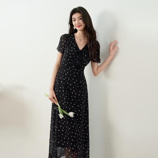 【严选】诗凡黎春秋梭织连衣裙7H3190201 商品图4