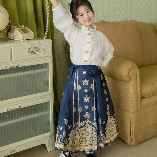 笛莎/Deesha 观山见联名国风半裙 商品图2