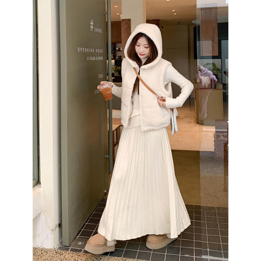 <曾小咸推荐>2.18现货秒杀 ！微信超特价！韩系羊羔毛连帽马甲 日常259.99 立减150 秒杀109.99！！ 商品图4