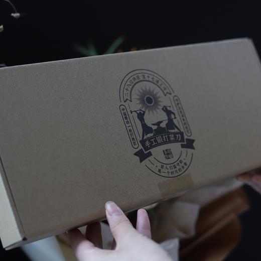 【顺丰快递】极客手工锻打刀具｜美食之都 中国乐山 手工锻打 长城特钢刀身 用完及时擦拭干净，避免生锈 进口柚木刀柄 坚韧锋利  终身售后 商品图8