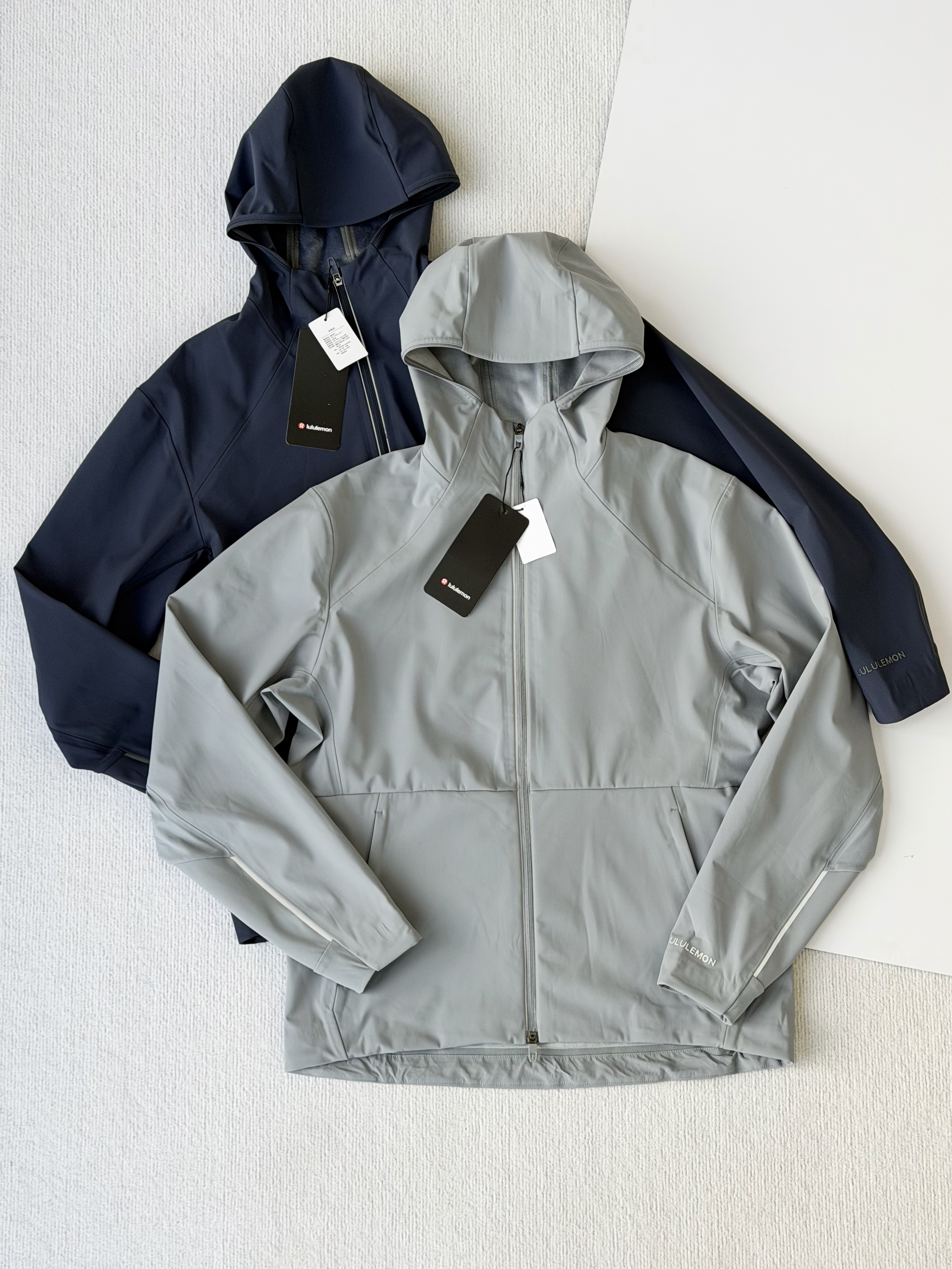 毒家，2026新款，Lulu Cross Chill男士运动加绒软壳夹克   休闲软壳