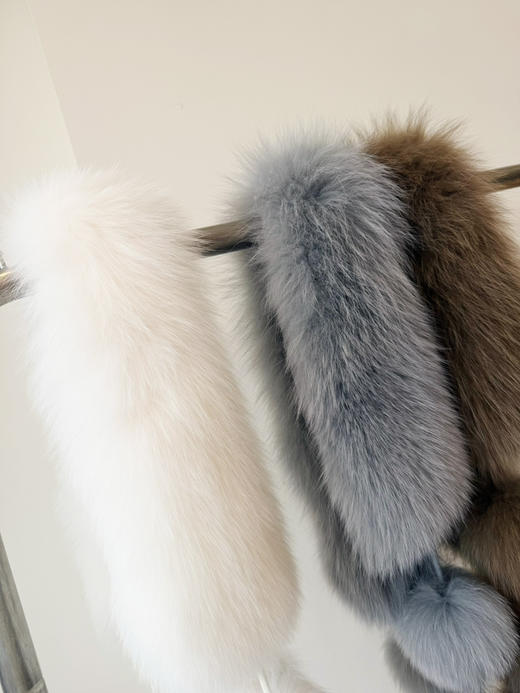 2602101     狐狸🦊毛围巾 氛围感围巾 商品图5