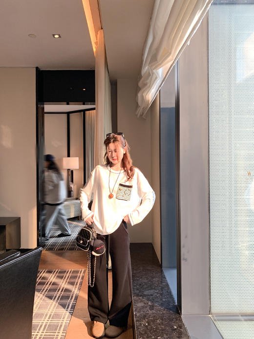 <曾小咸推荐> 2.19 现货秒杀 ！微信超特价！4色韩系灰直筒休闲裤 日常189.99 立减110 秒杀79.99！！长袖t恤 秒杀69.99！！ 商品图14