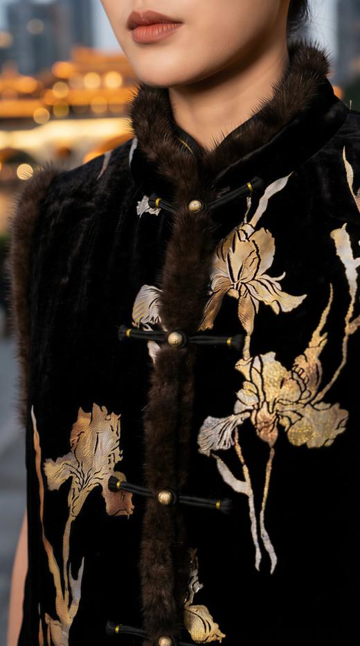 LIN HN 新国风水貂毛装饰棉马甲 商品图5