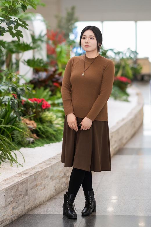 【羊毛打底衫】【半高领】高弹保暖  奢侈品牌同款扬子纱线  半高领舒适轻盈  隐形腰节线遮肉显瘦~ 商品图4