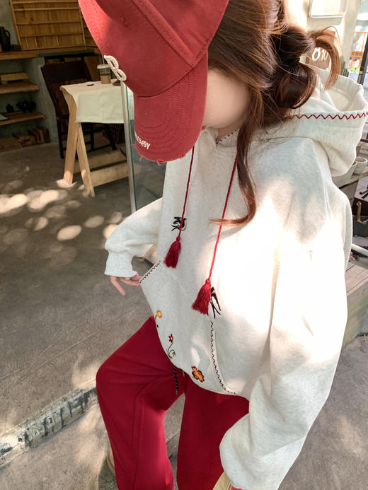 <曾小咸推荐>2.19 现货秒杀 ！微信超特价！韩系刺绣连帽加绒卫衣 日常209.99 立减120 秒杀89.99！！ 商品图6