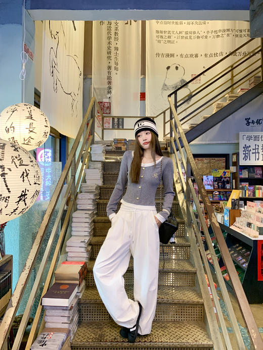 <曾小咸推荐> 2.19 现货秒杀 ！微信超特价！绣花撞色假两件长袖 日常139.99 立减70 秒杀69.99！！ 商品图5