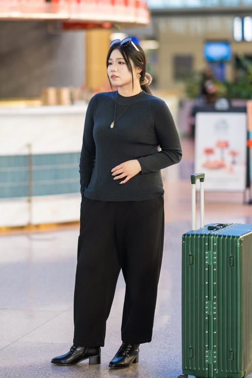 【羊毛打底衫】【半高领】高弹保暖  奢侈品牌同款扬子纱线  半高领舒适轻盈  隐形腰节线遮肉显瘦~ 商品图13