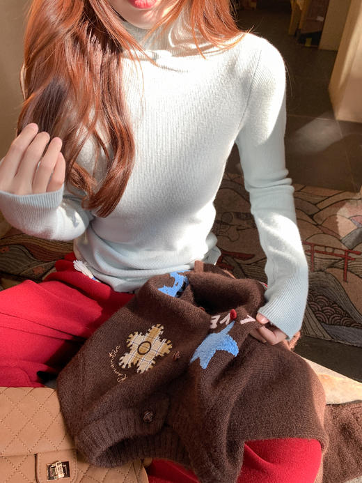 <曾小咸推荐> 2.18 现货秒杀 ！微信超特价！韩系复古刺绣针织开衫 日常229.99 立减140 秒杀89.99！！ 商品图10